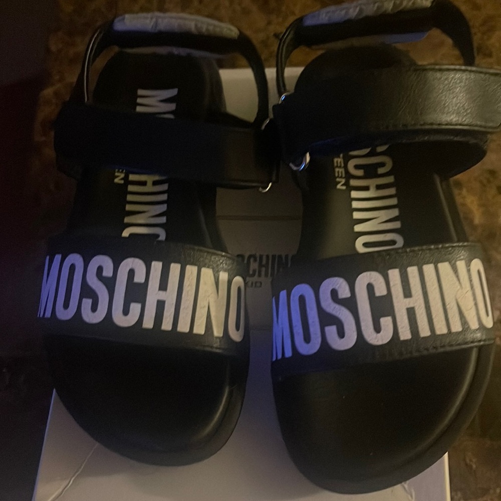 Moschino kids sandals